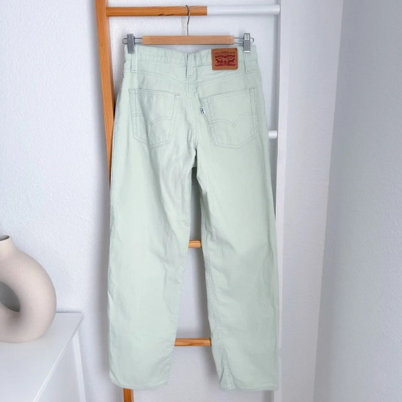 Levi's Women's 94 Baggy Meadow Mist Corduroy Mint Green Straight Leg Pants Jenas - Picture 2 of 14